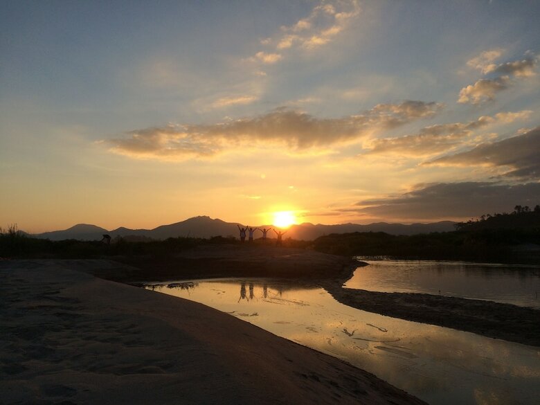 Hotel Mekong Riverside Resort & Camping