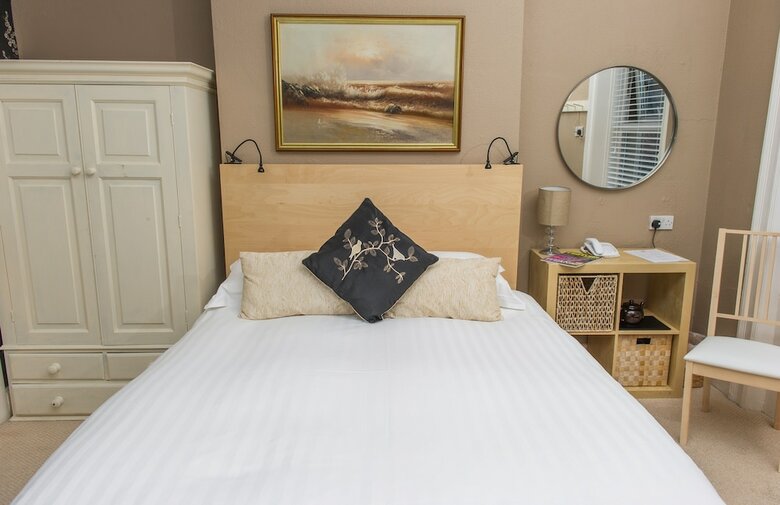 The Salty Dog Hotel & Bistro