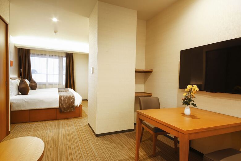 Oakwood Hotel & Apartments Shin-osaka