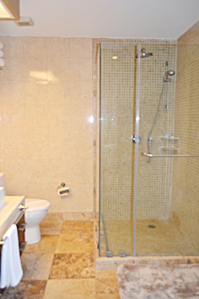Apartamentos El Faro Beachfront Penthouse