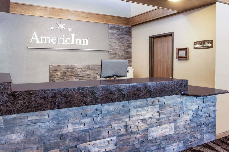 Hotel Americinn By Wyndham St. Peter