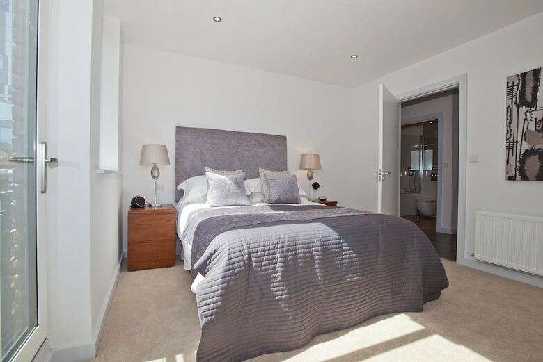 Apartamentos One Whites Row
