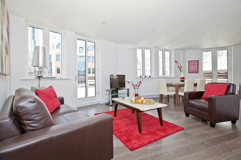 Apartamentos One Whites Row