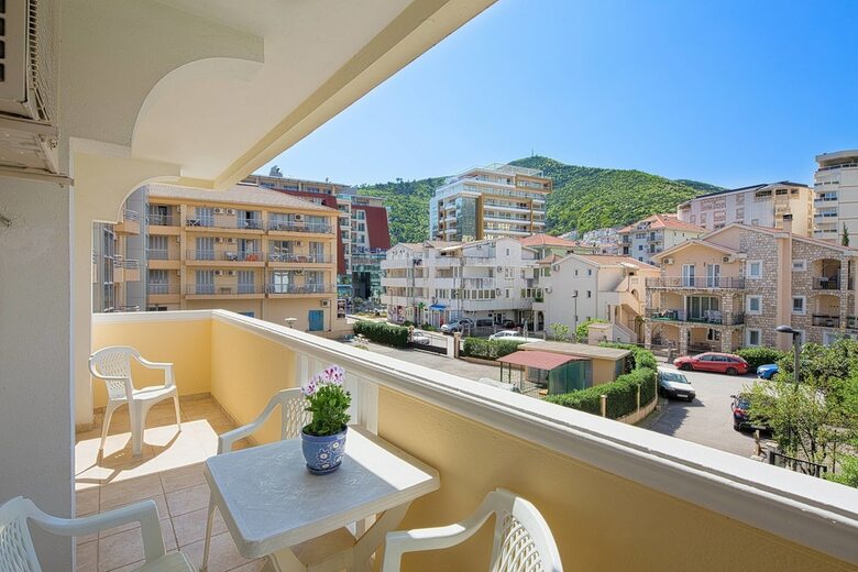 Apartments Villa Maslovar