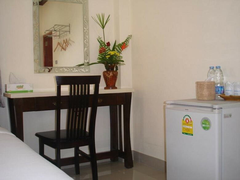 Hotel Naris Phuview Resort