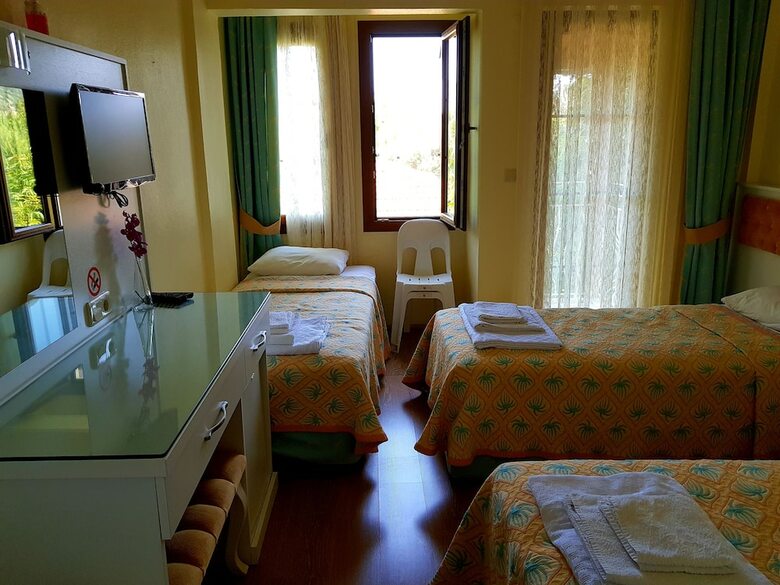 Ilkiz Beach Hotel