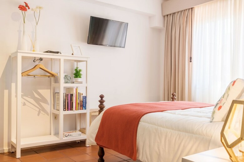 Hotel The Sea Beach House