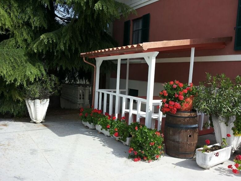 Agroturismo Country House Villa Geminiani