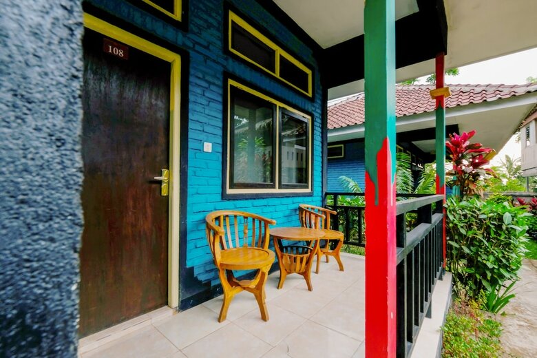Oyo 1835 Surya Mandalika Hotel