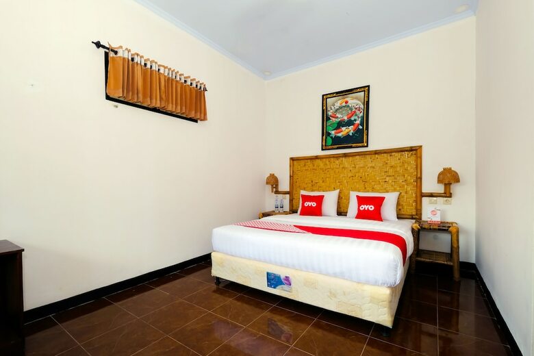 Oyo 1835 Surya Mandalika Hotel