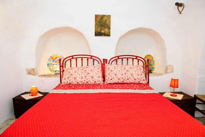 Bed & Breakfast Masseria Pozzo Tre Pile - Romantic Trullo