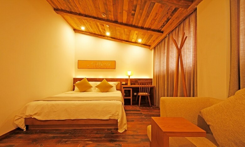 Posada Jiaxing Zitaoxuan Inn