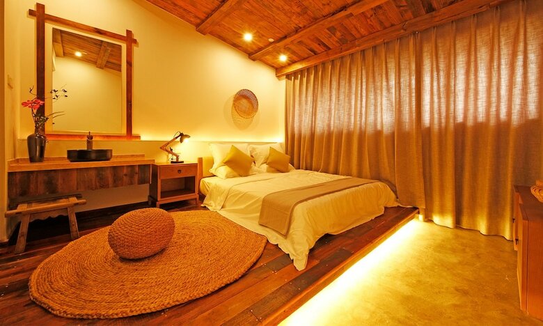 Posada Jiaxing Zitaoxuan Inn