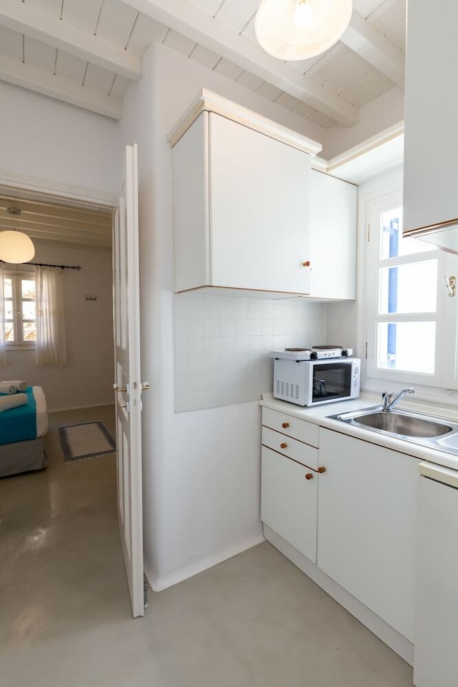 Mykonos Scorpion Beachfront Suites
