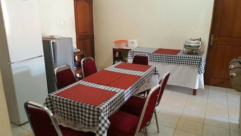 Hotel Paula Guest House