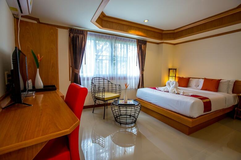 Hotel Phurua Inn