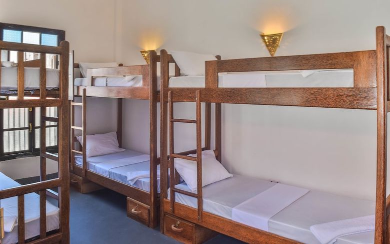 Hostal Zlife Hostel