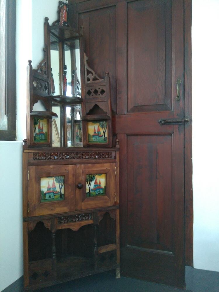 Hostal Zlife Hostel