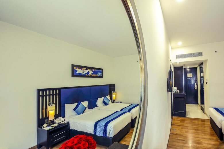 Hotel Mint Ebony