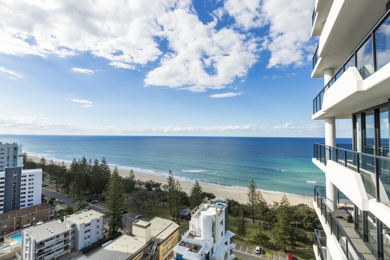 Apartamentos Boardwalk Burleigh Beach