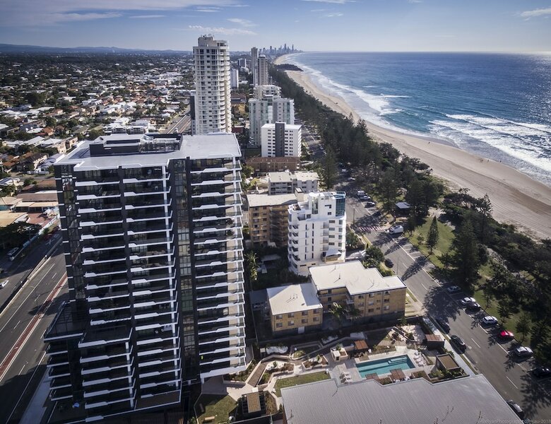 Apartamentos Boardwalk Burleigh Beach