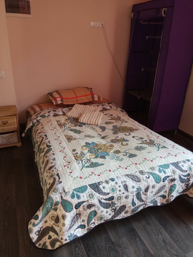 Hostal Apri Hostel