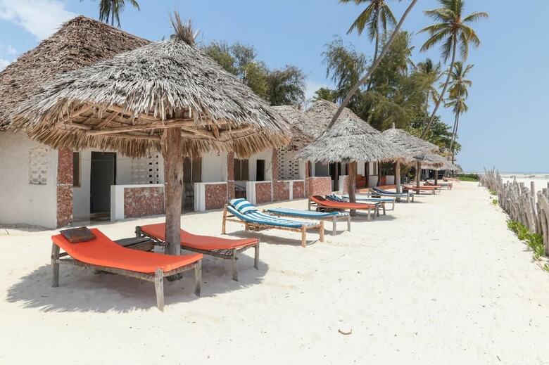 Uhuru Beach Hotel