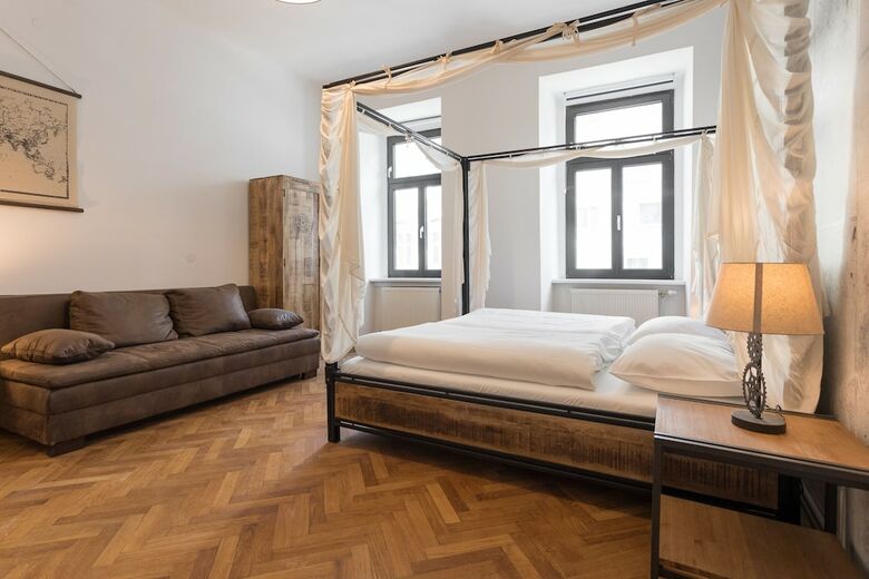 Vintagehome: Apartments By Naschmarkt