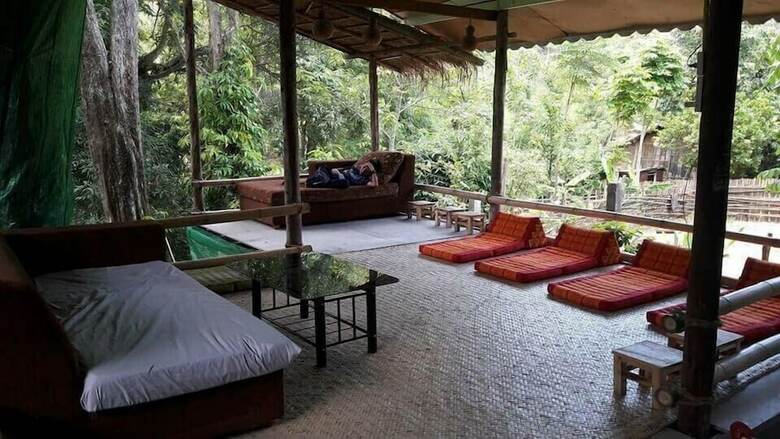 Hotel Hill Tribe Art House