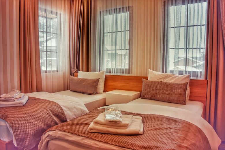 Hotel Serah Residence