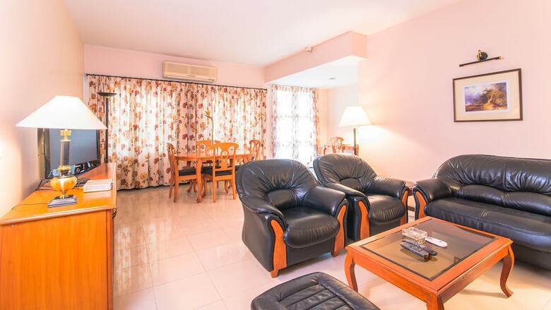 Aparthotel Halcyon