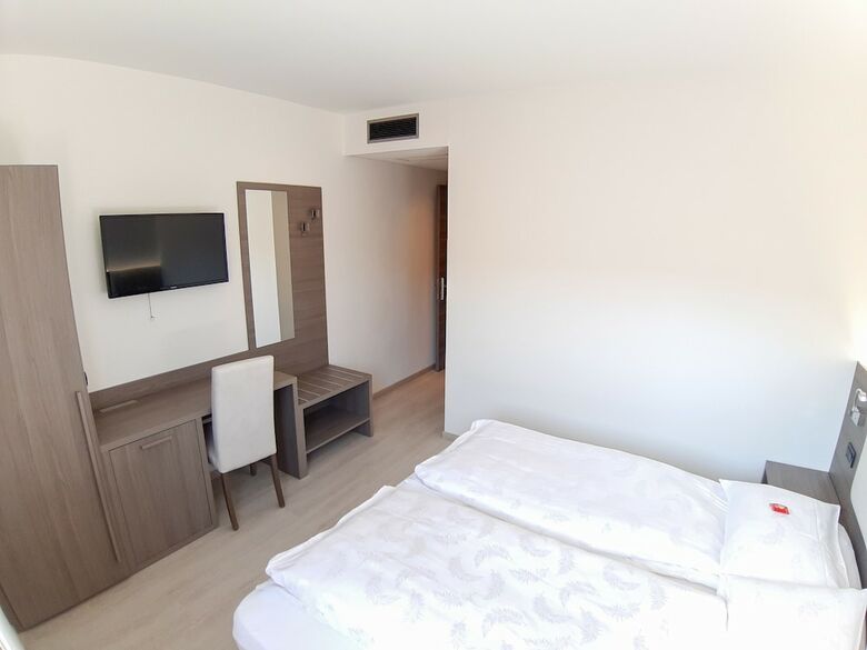 Hotel Garn� Villa Fontana