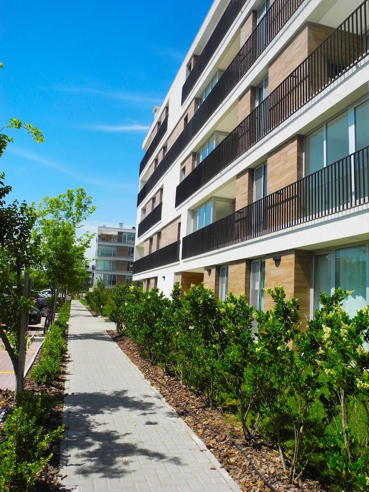 Apartamentos Exclusivo Departamento En Pilar