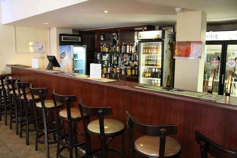 Hotel Cresta Botsalo
