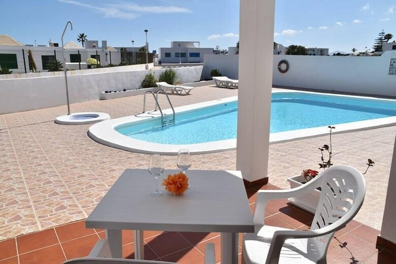Alhambra Apartamentos