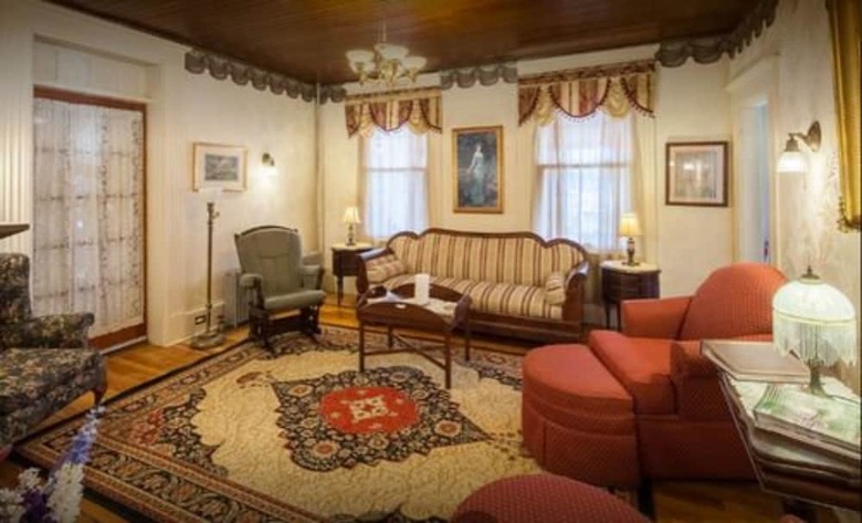 Bed & Breakfast Augustus Bove House