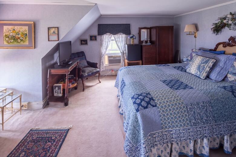 Bed & Breakfast Augustus Bove House
