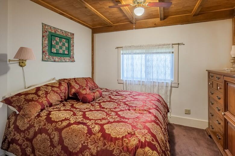 Bed & Breakfast Augustus Bove House