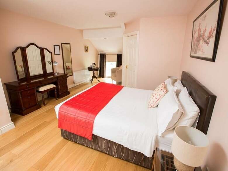 O'briens Cashel Lodge