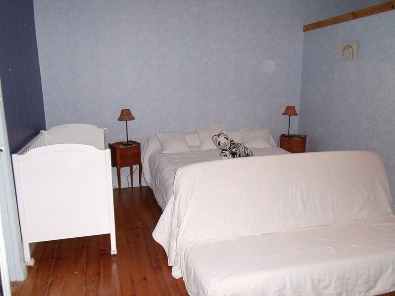 House With 4 Bedrooms In Marcellus, With Enclosed Garden And Wifi