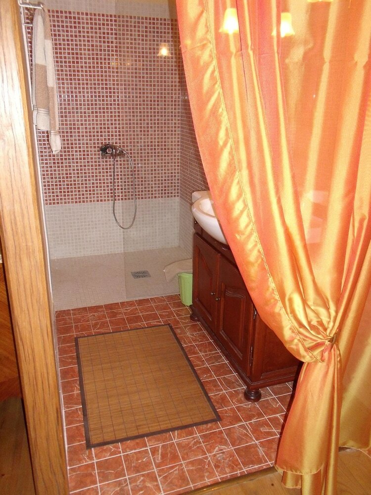 House With 4 Bedrooms In Marcellus, With Enclosed Garden And Wifi