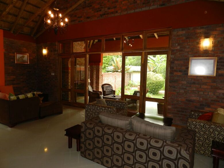 Posada Kutandara Lodges