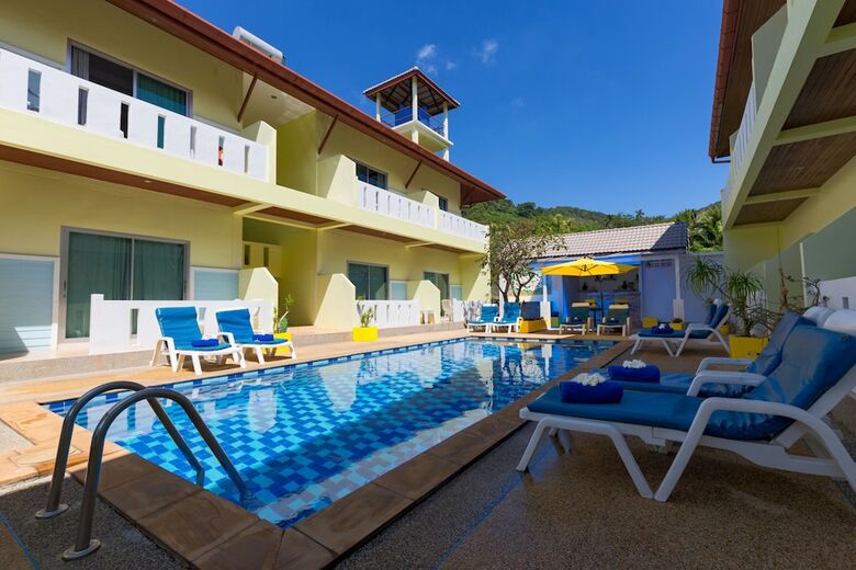 Hotel Baan Chaylay Karon