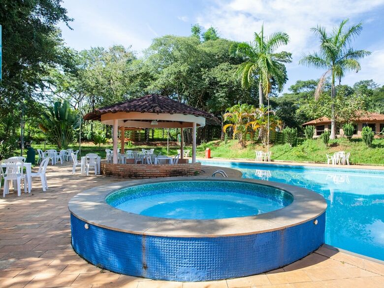Oyo Cep Lago Hotel Ecol�gico