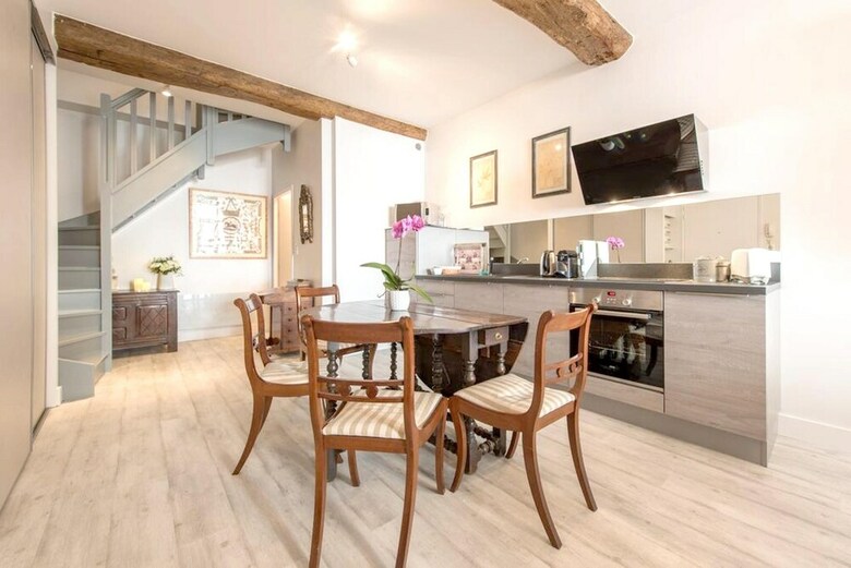 Apartment With 2 Bedrooms In Beaune, With Wifi