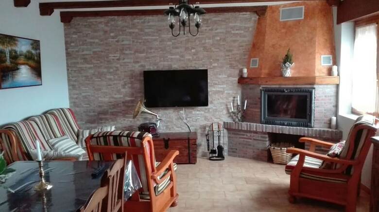 House With 3 Bedrooms In Peral de Arlanza, With Enclosed Garden