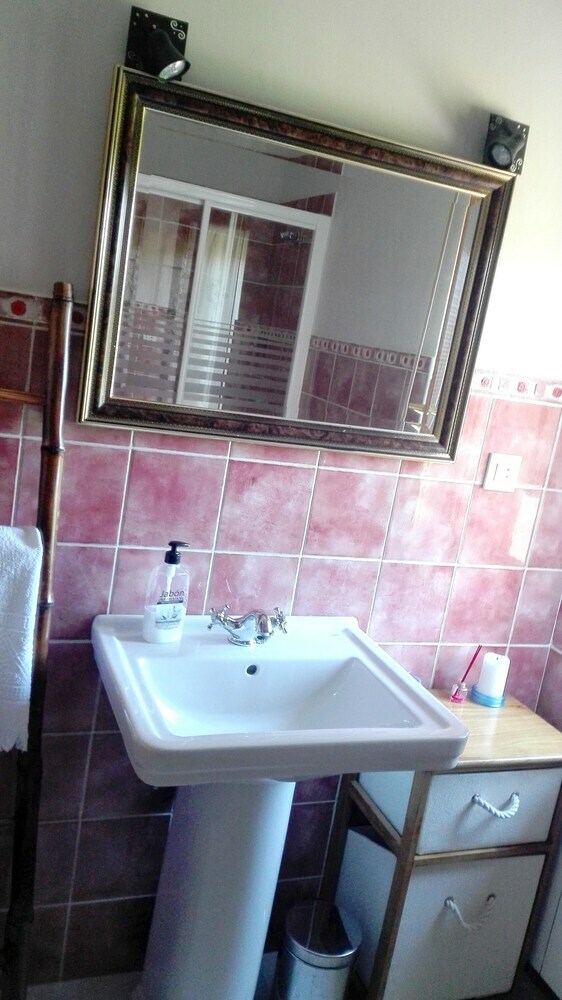 House With 3 Bedrooms In Peral de Arlanza, With Enclosed Garden