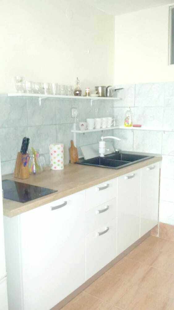 Apartment With 2 Bedrooms In Omi? - 100 M From The Beach