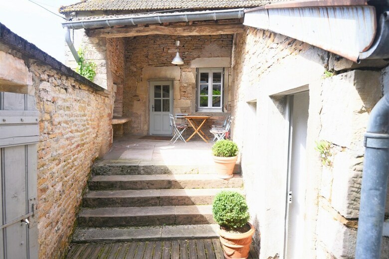 House With 2 Bedrooms In Grevilly, With Enclosed Garden