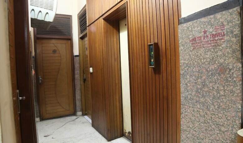 Hotel Delhi Regency